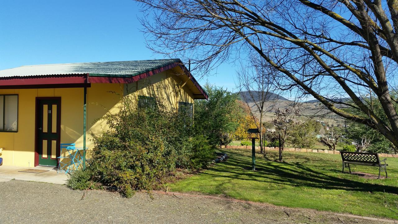 Omeo Motel Экстерьер фото